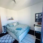 Bed & Breakfast Albar Rooftop Eiffel Paris Porte De Versailles 3*