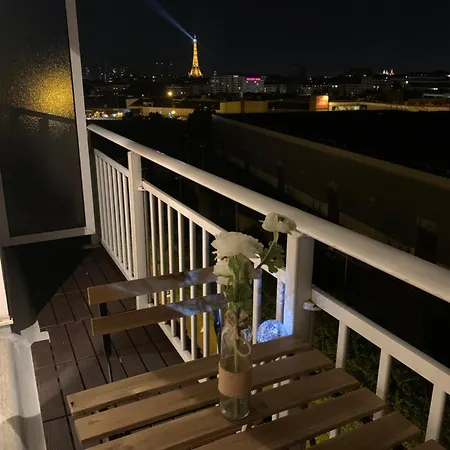 Albar Rooftop Eiffel Paris Porte De Versailles Oda ve Kahvaltı 3*